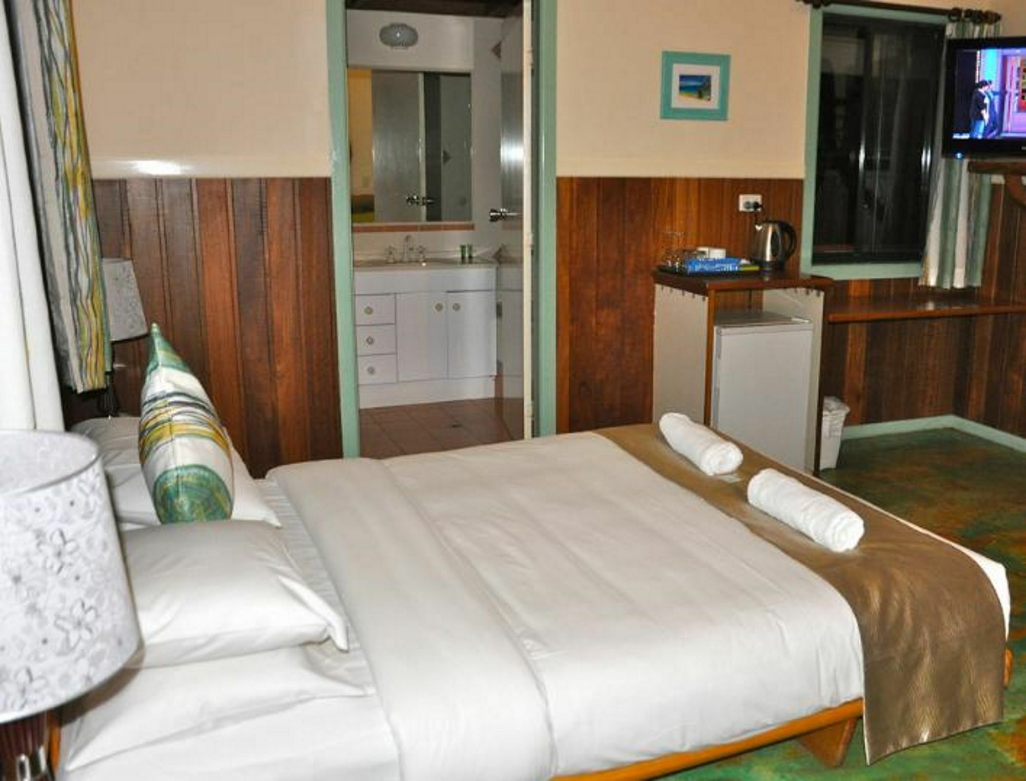 Wake Up! Hostel Byron Bay